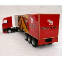 Lion toys Daf 95.400 + oplegger Cote d'or chocolade.