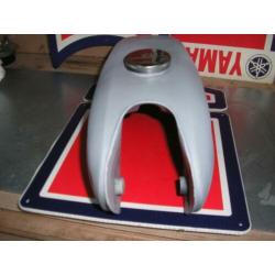 yamaha fs1 plaatjes tank.
