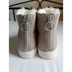 Schoen mt 39
