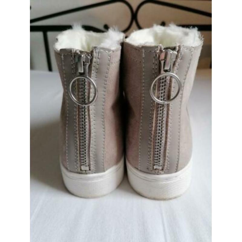 Schoen mt 39