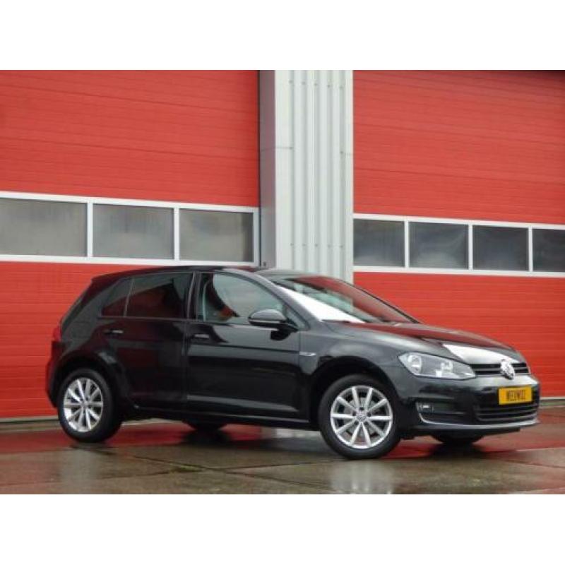 Volkswagen Golf 1.2 TSI LOUNGE/ ZEER MOOI! (bj 2015)