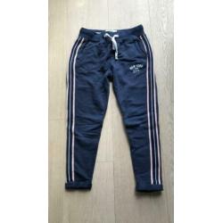 America today joggingbroek maat 122/128