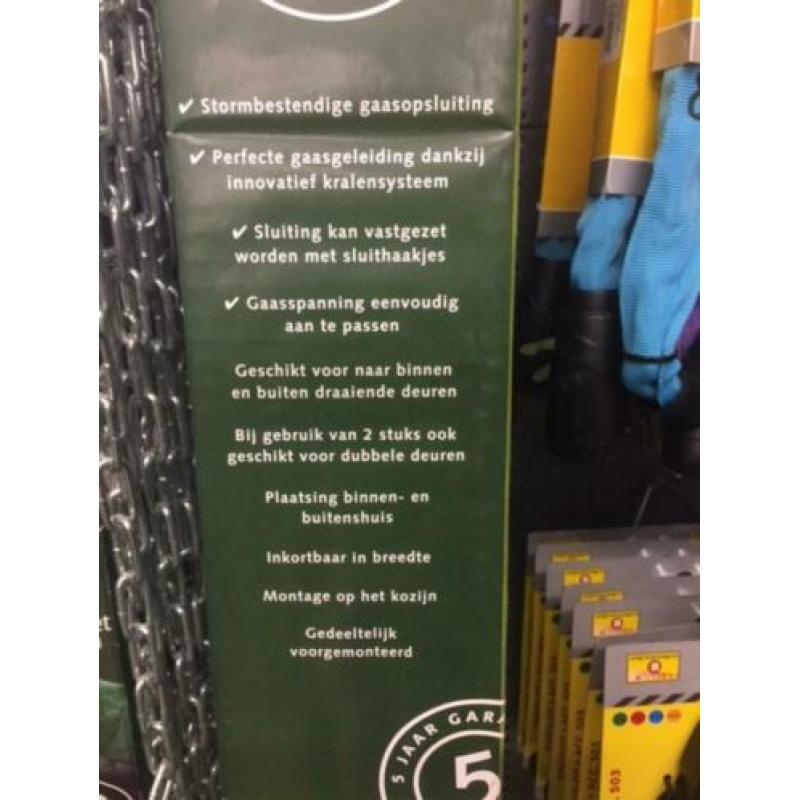 Nu bij ons nieuwe hordeur in doos.