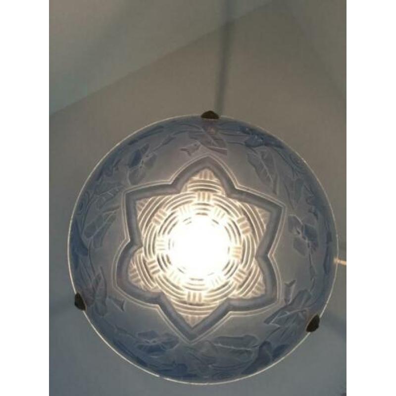 Mooie Art Deco schaallamp, blauw mat glas