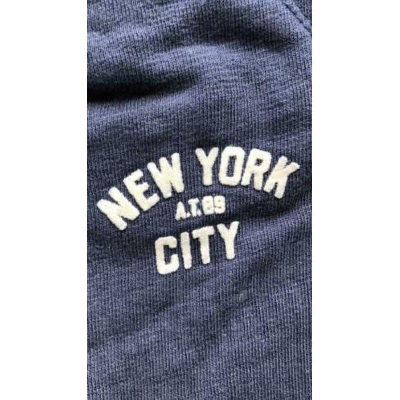 America today joggingbroek maat 122/128