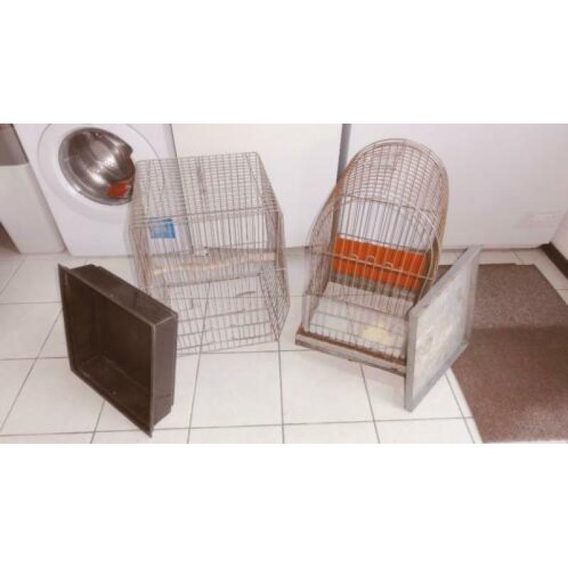Vogelkooi, 2 robuuste metalen kooien, vogelkooien