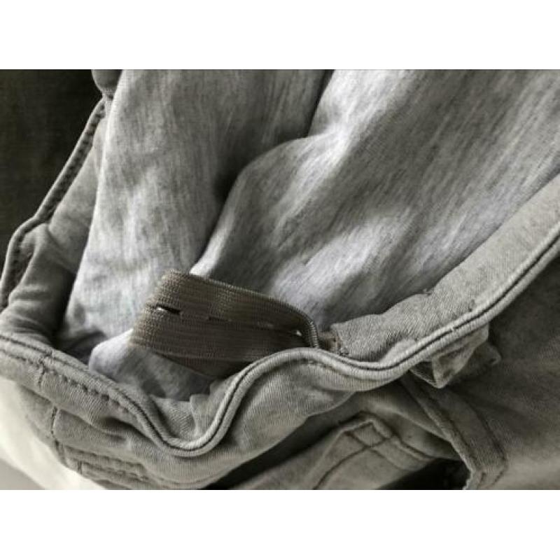 Prenatal grijze spijkerbroek w30