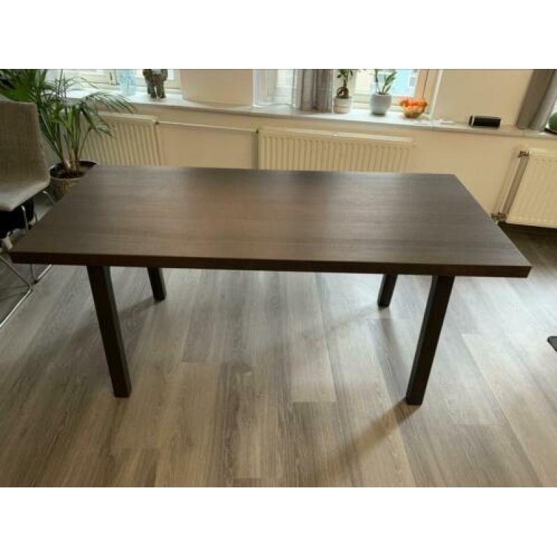 Ikea eettafel vastanbi en stoelen