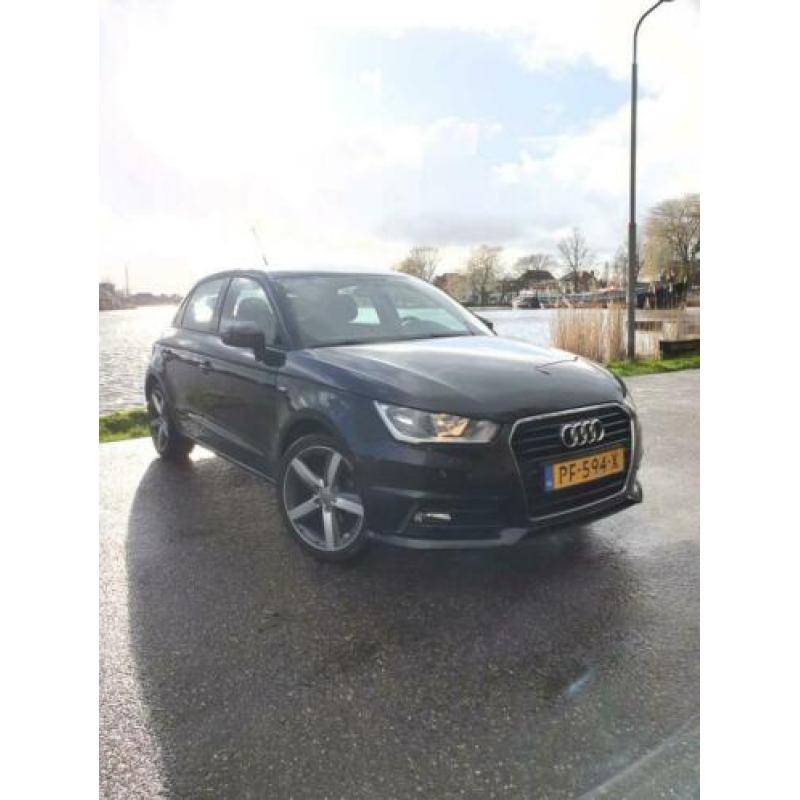 Audi A1 Sportback 1.0 TFSI | AUTOMAAT | S-LINE | NAVI | ECC
