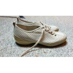 Ecco schoenen, roomwit, maat 39!