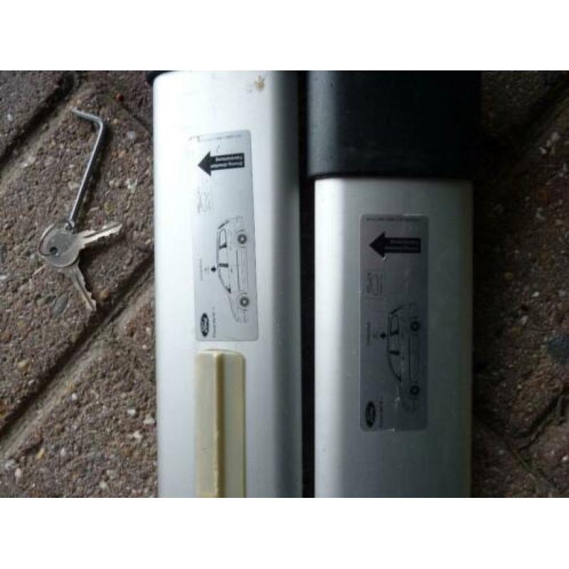 Originele dakdragers Ford Focus wagon C rails 2004 –2010