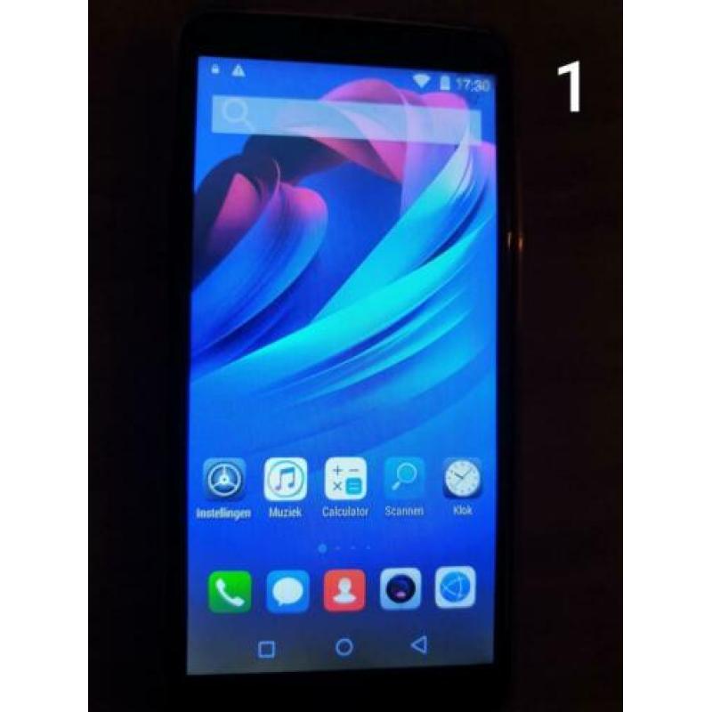 5 nieuwe telefoons te koop