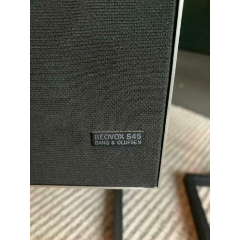 Bang & Olufsen Beovox S45 speakers met erg mooi geluid!