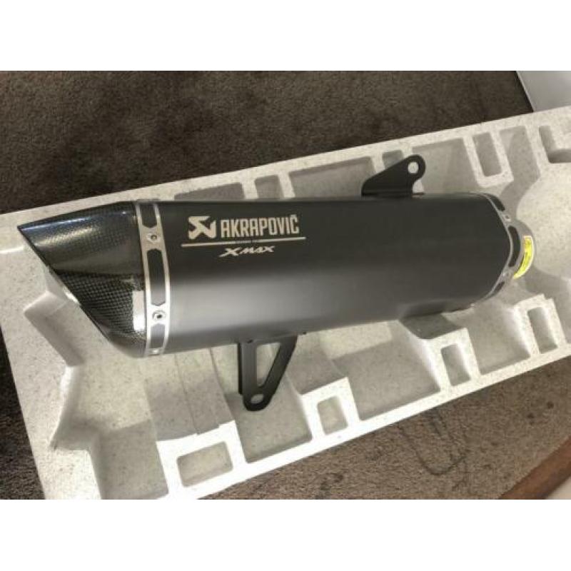 Akrapovic uitlaat demper Yamaha XMax 250 XMax 300 X-Max