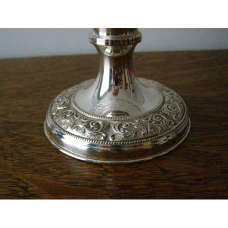 Antiek kristallen coupe met deksel