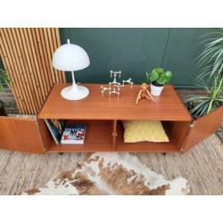 Vintage tv meubel Deens design lowboard dressoir kast jr 70