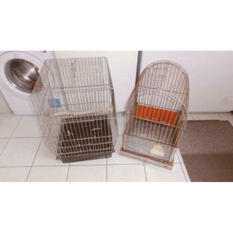 Vogelkooi, 2 robuuste metalen kooien, vogelkooien