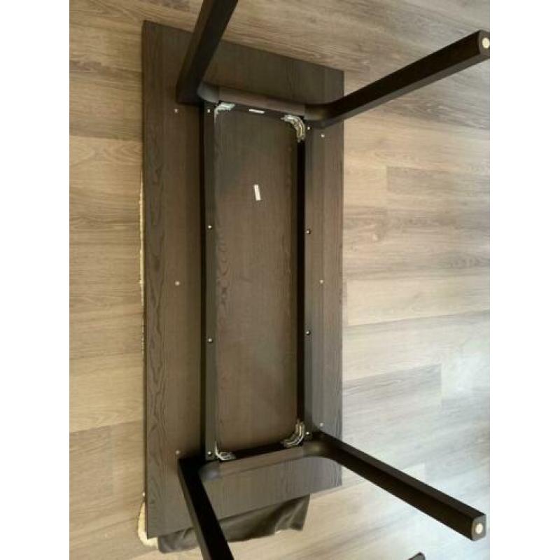 Ikea eettafel vastanbi en stoelen