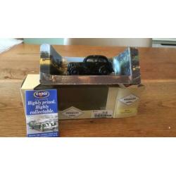Corgi ford Polular black