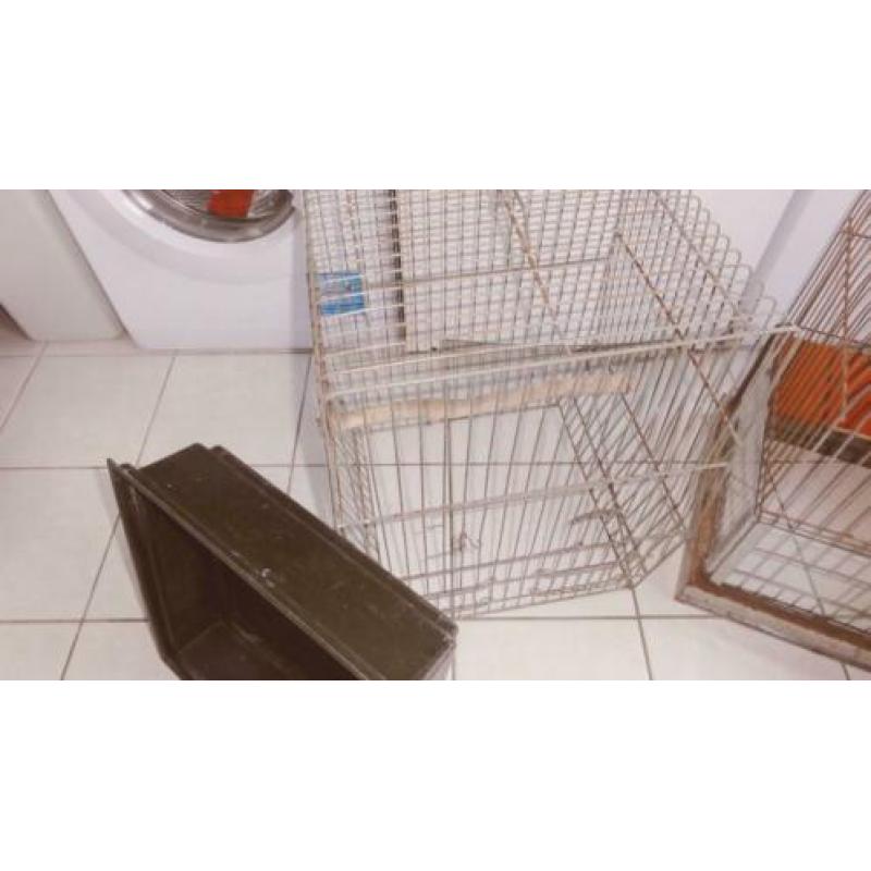 Vogelkooi, 2 robuuste metalen kooien, vogelkooien