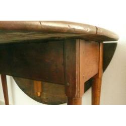 Hangoor-tafel, ovaal, engels, met stoelen
