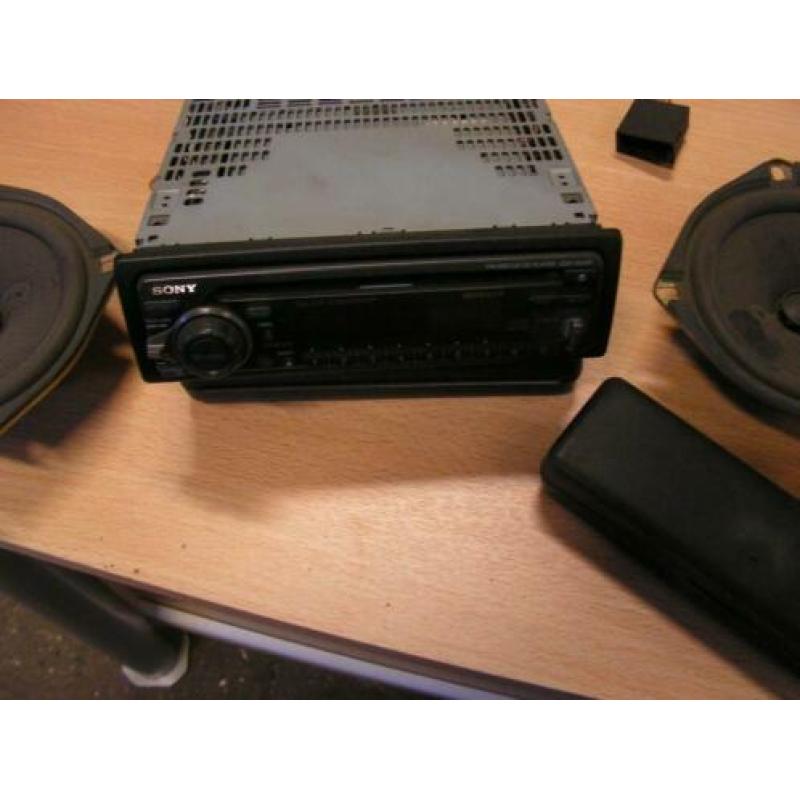 Auto radio