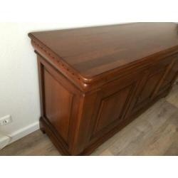Prachtig kersenhouten dressoir