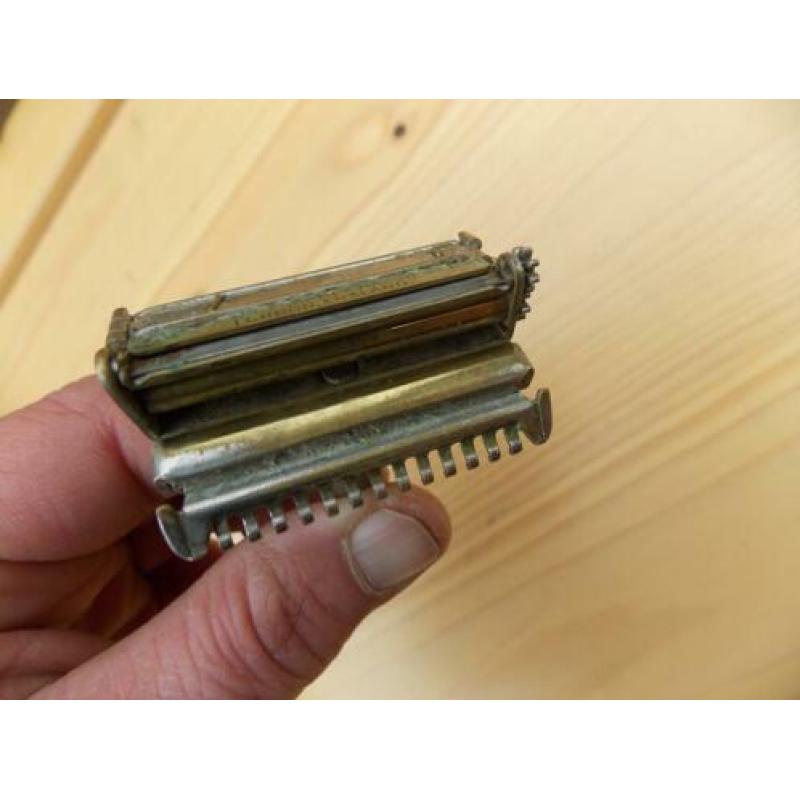 Valet scheer mes scheermes vintage scheerapparaat