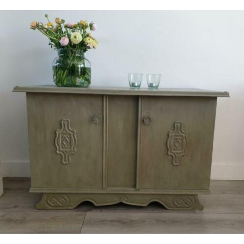 Mooi vintage kastje groen