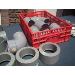 2 kratten pvc materiaal