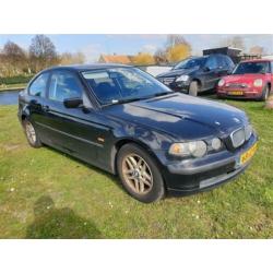 BMW 3-serie Compact 316ti Airco velgen Metallic lak