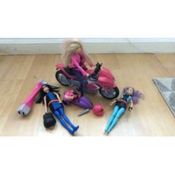 Barbie Mattel superhelden met motor