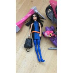 Barbie Mattel superhelden met motor