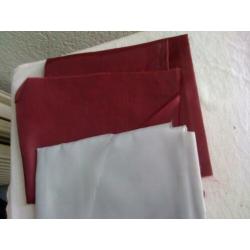 veel coupons voeringstof veel kleuren/lappen stof