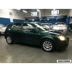 Opel ASTRA EASYTRONIC Automaat Airco 134dkm nap