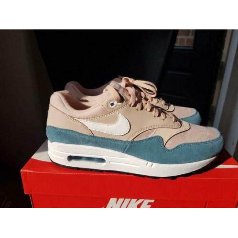 Nike Air Max 1 Celestial Teal / White (W) 42.5