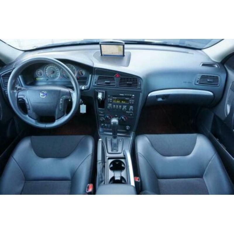 Volvo XC70 2.5 T 210 PK Comfort Line DEALER ONDERHOUDEN GARA