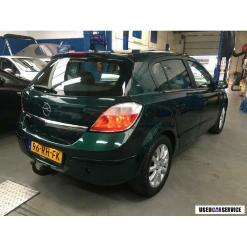 Opel ASTRA EASYTRONIC Automaat Airco 134dkm nap