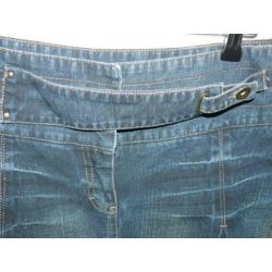 C106 Green Hills mt 40 rok denim spijkerrok plooien