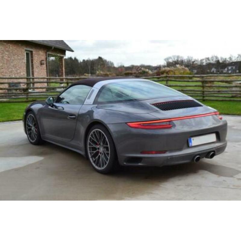 Porsche 911 3.0 Targa 4S 1ST OWNER NEW CONDITION (bj 2016)