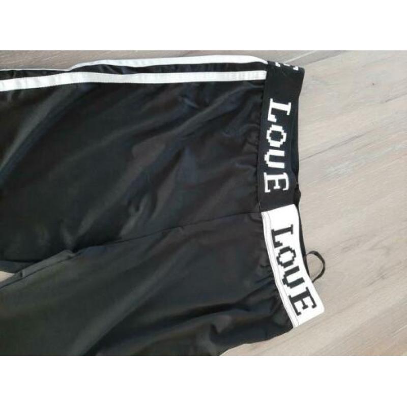 Twee sportleggings trainingsbroek