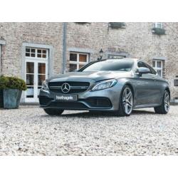 Mercedes-Benz C-Klasse Coupé 63 AMG panorama burmester