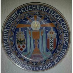 Bord mosa maastricht,internationaal-eucharistijch concres