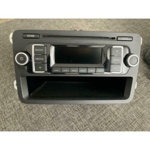 VW RCD210 Radio, CD MP3 NIEUWSTAAT ORIGINEEL