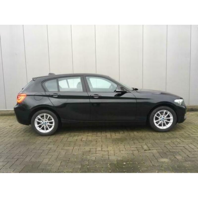BMW 1-Serie 118i Sportline Automaat 2016 BTW auto