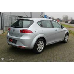 Seat Leon 1.2 TSI Ecomotive Nette auto! airco & LM velgen!
