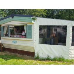Te koop stacaravan op camping ronostrand in Een.