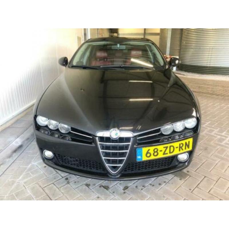 Alfa Romeo Alfa-159 1.9 Jtdm 16V SW 2008 Zwart REVISIE MOTOR
