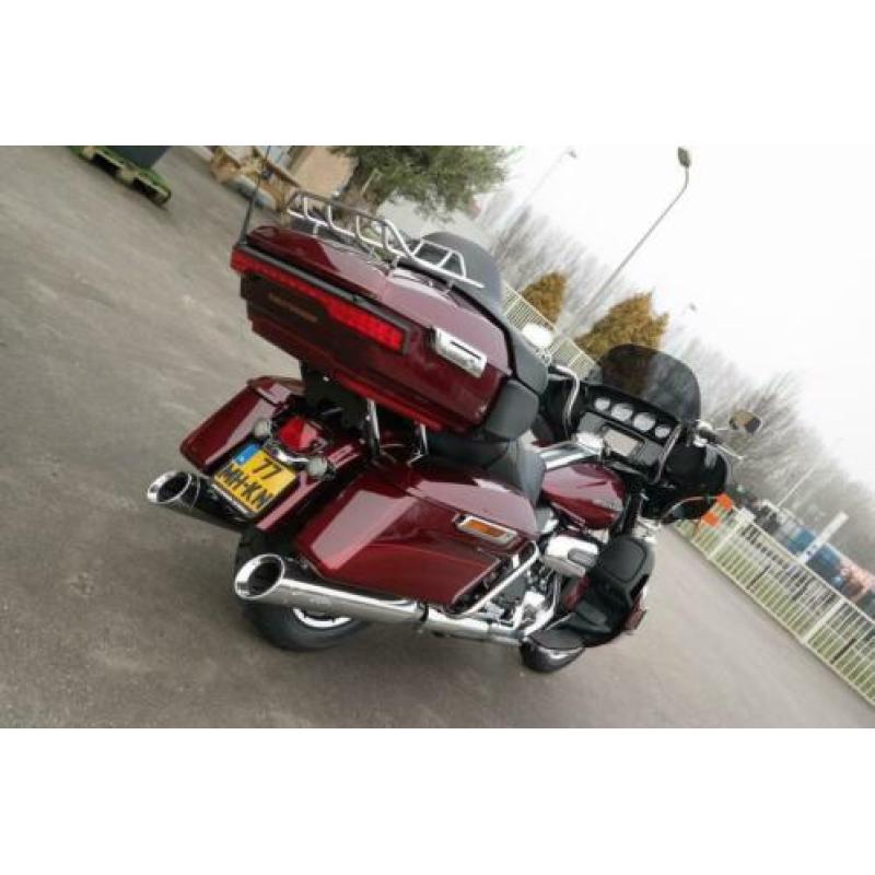 Harley-Davidson FLHTK Electra Glide Ultra LTD (bj 2017)