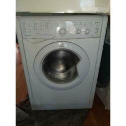 Ik verkoop een goed werkende wasmachine
